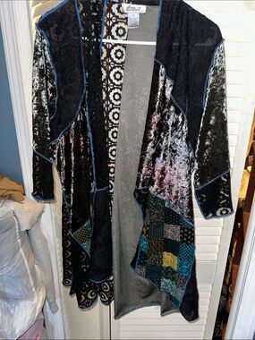 Women's Black Velvet Patchwork Open Tunic Cardigan with Blue Trim